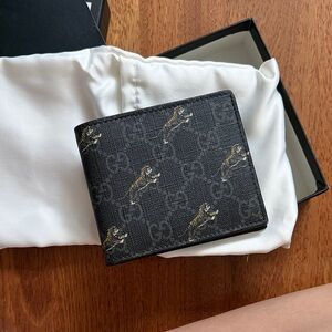Gucci Black Wallet with Tiger Motif